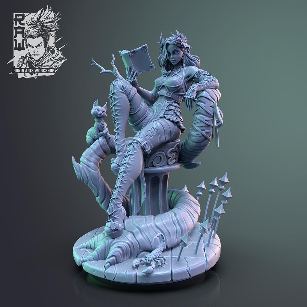 Pin-up Rosanne The Witch Queen Sculpture & Miniature | Maximum Detailed 12K Resin Collectible